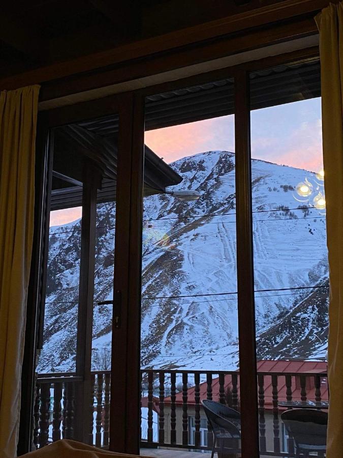 Come & Rest Kazbegi Bagian luar foto