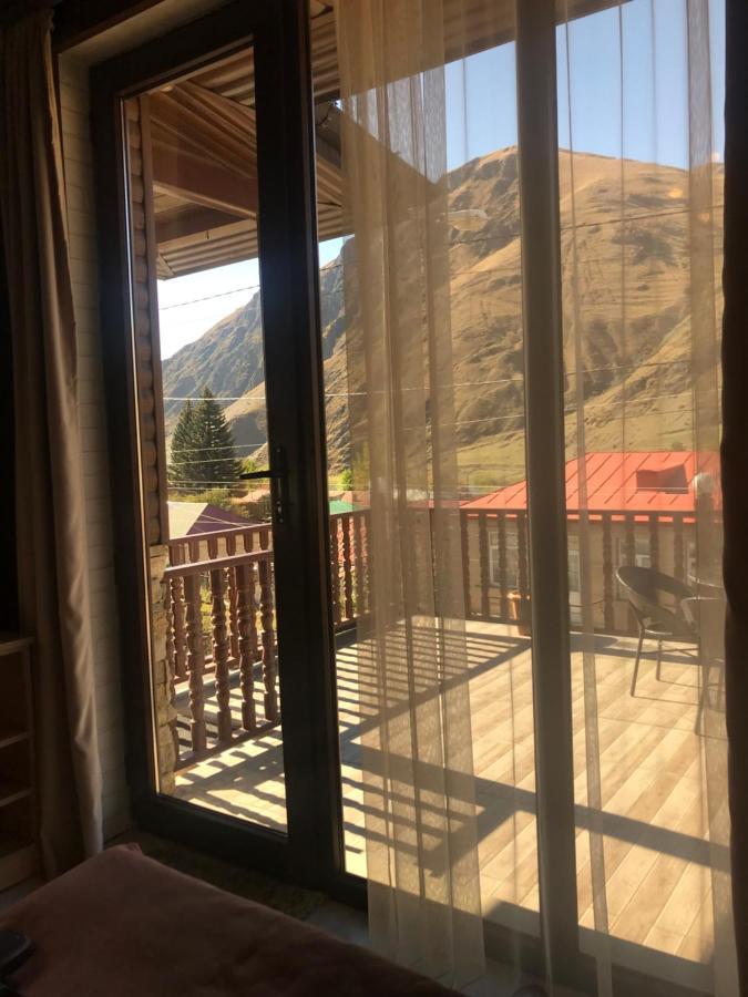Come & Rest Kazbegi Bagian luar foto